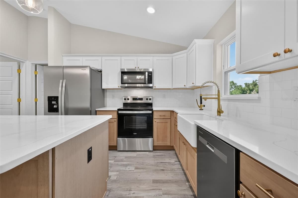 103 WALNUT DRIVE — photo 22 of 29