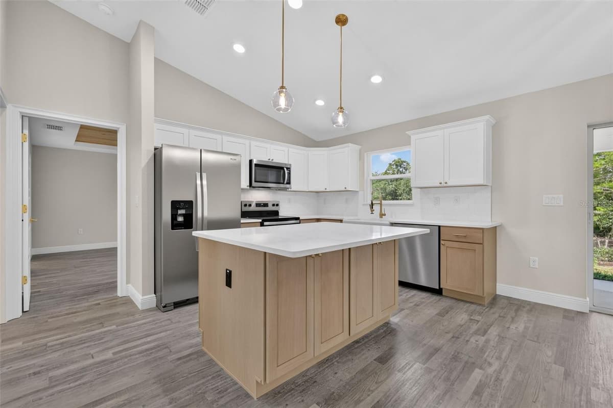 103 WALNUT DRIVE — photo 21 of 29