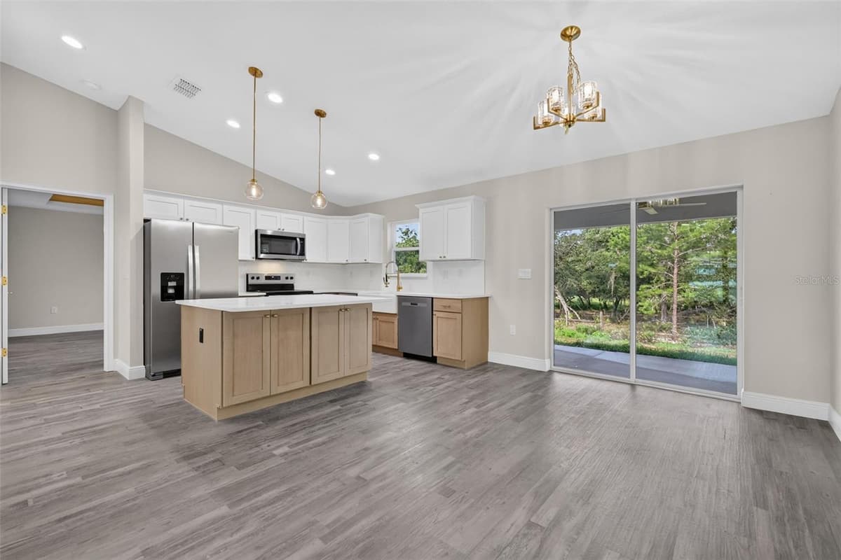 103 WALNUT DRIVE — photo 20 of 29