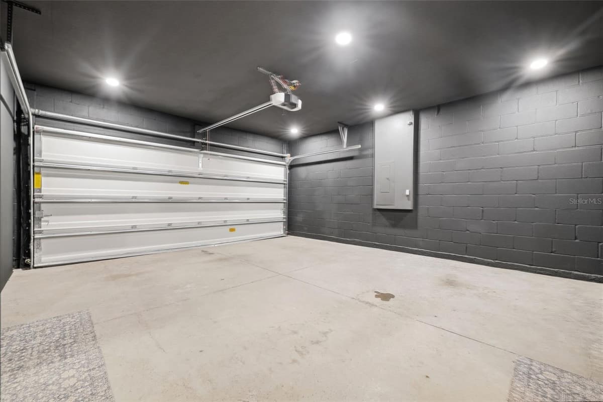 14571 CORONADO DRIVE — photo 33 of 49