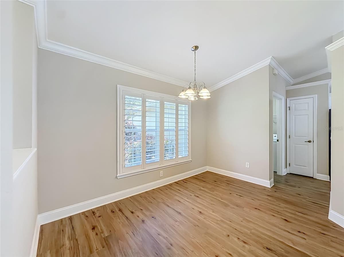 6765 14TH AVENUE — photo 7 of 59
