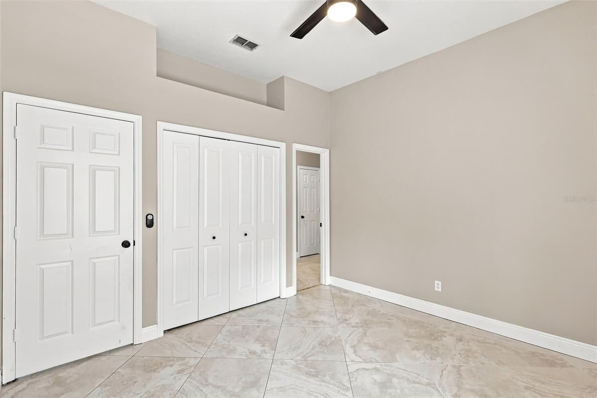 3716 GATLIN PLACE CIRCLE — photo 32 of 48