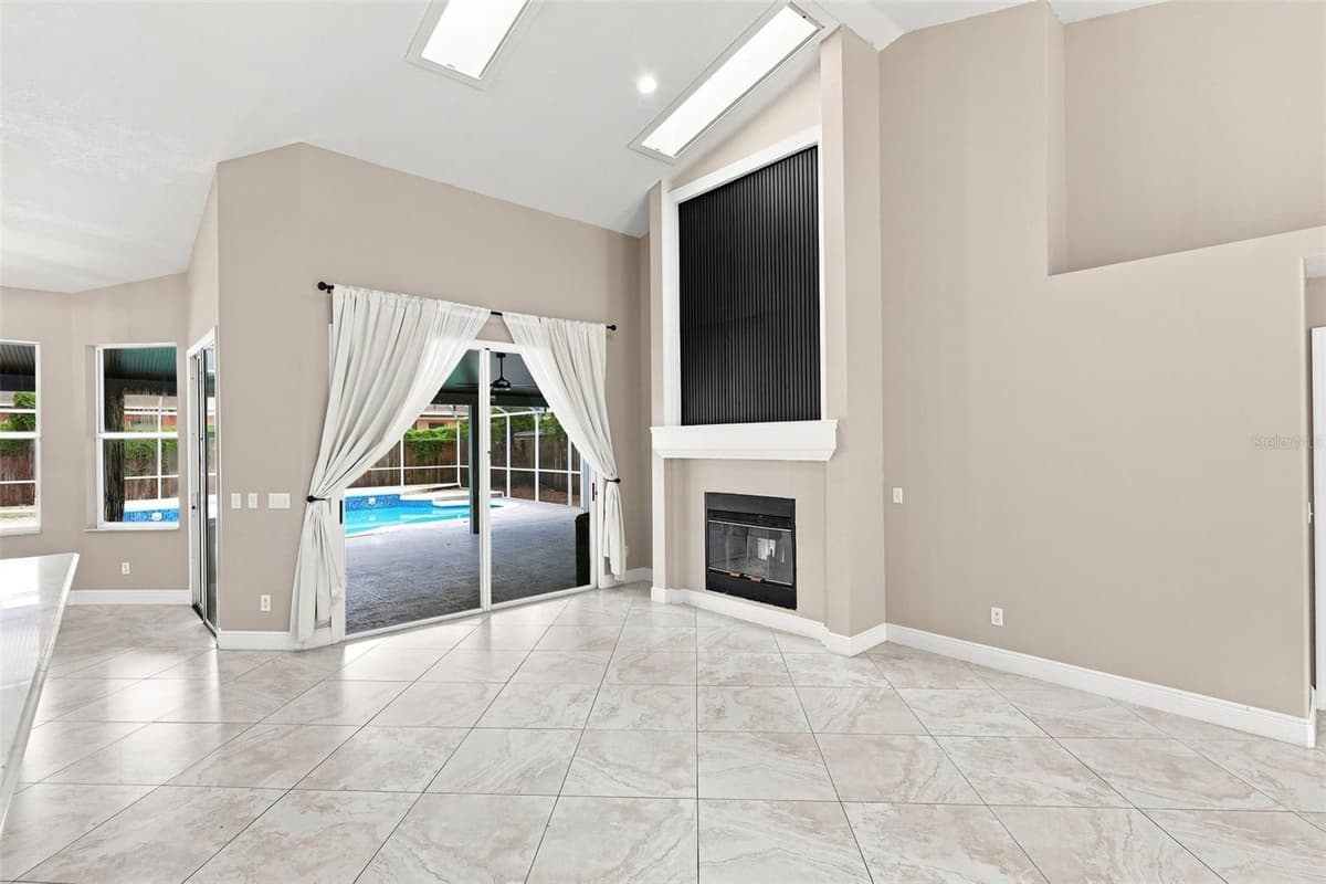 3716 GATLIN PLACE CIRCLE — photo 38 of 48
