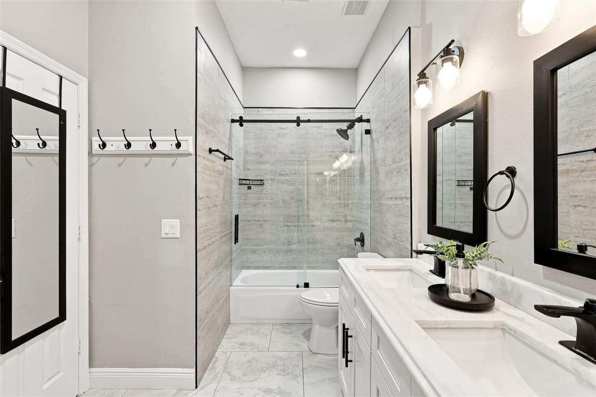 3716 GATLIN PLACE CIRCLE — photo 33 of 48