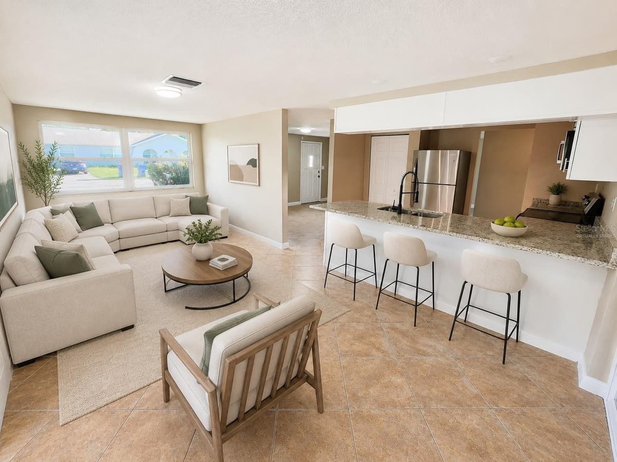 7146 CARMEL AVENUE — photo 16 of 38