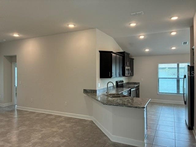 132 BERGAMOT LOOP — photo 9 of 24