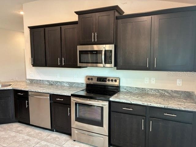 132 BERGAMOT LOOP — photo 12 of 24