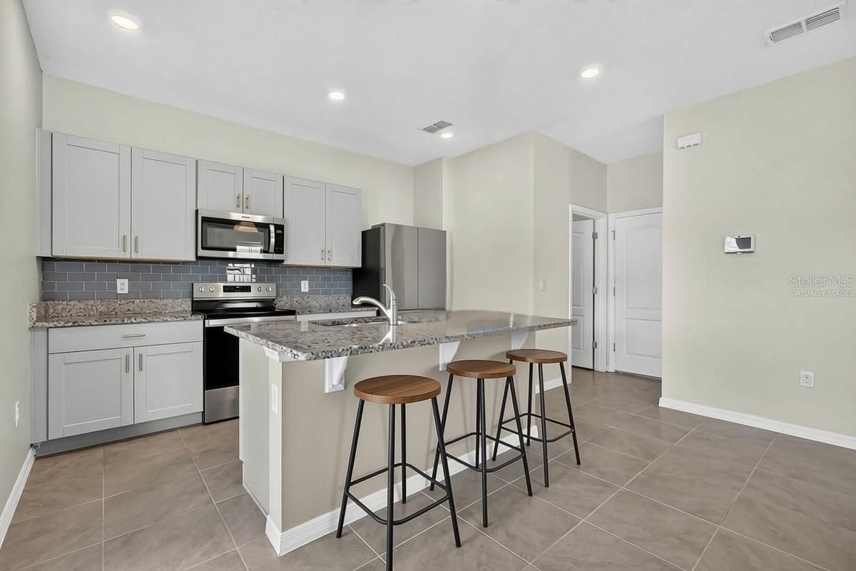 3006 MELETO BOULEVARD — photo 17 of 66