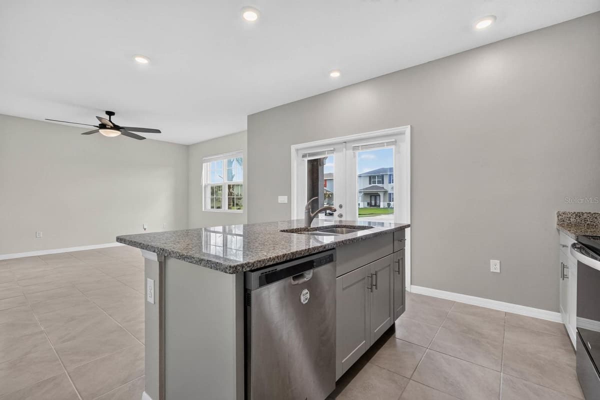 3006 MELETO BOULEVARD — photo 15 of 66