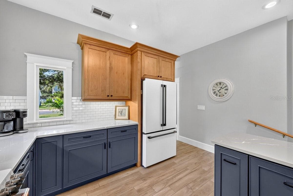 507 GOODWIN AVENUE — photo 16 of 56