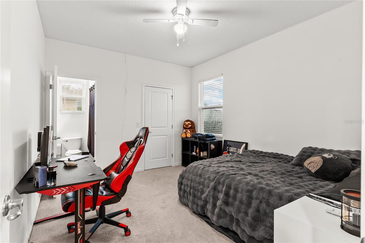 2527 NATOMA BOULEVARD — photo 31 of 52