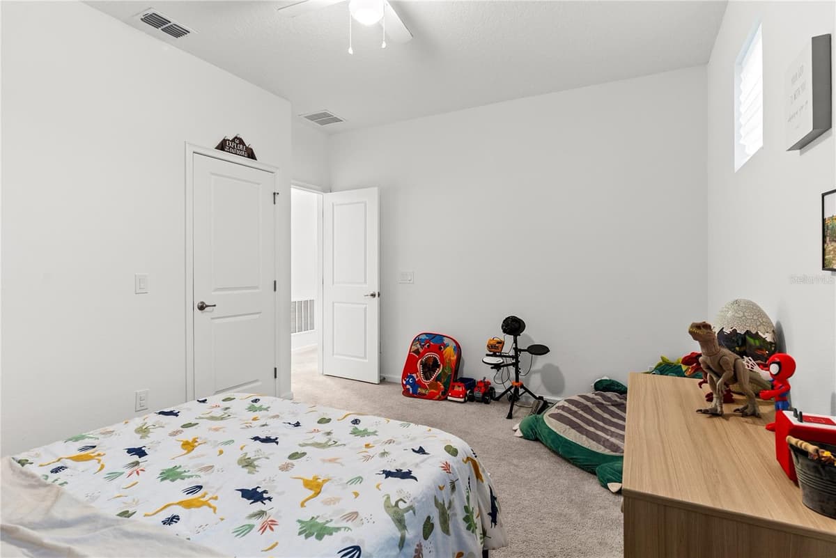 2527 NATOMA BOULEVARD — photo 27 of 52