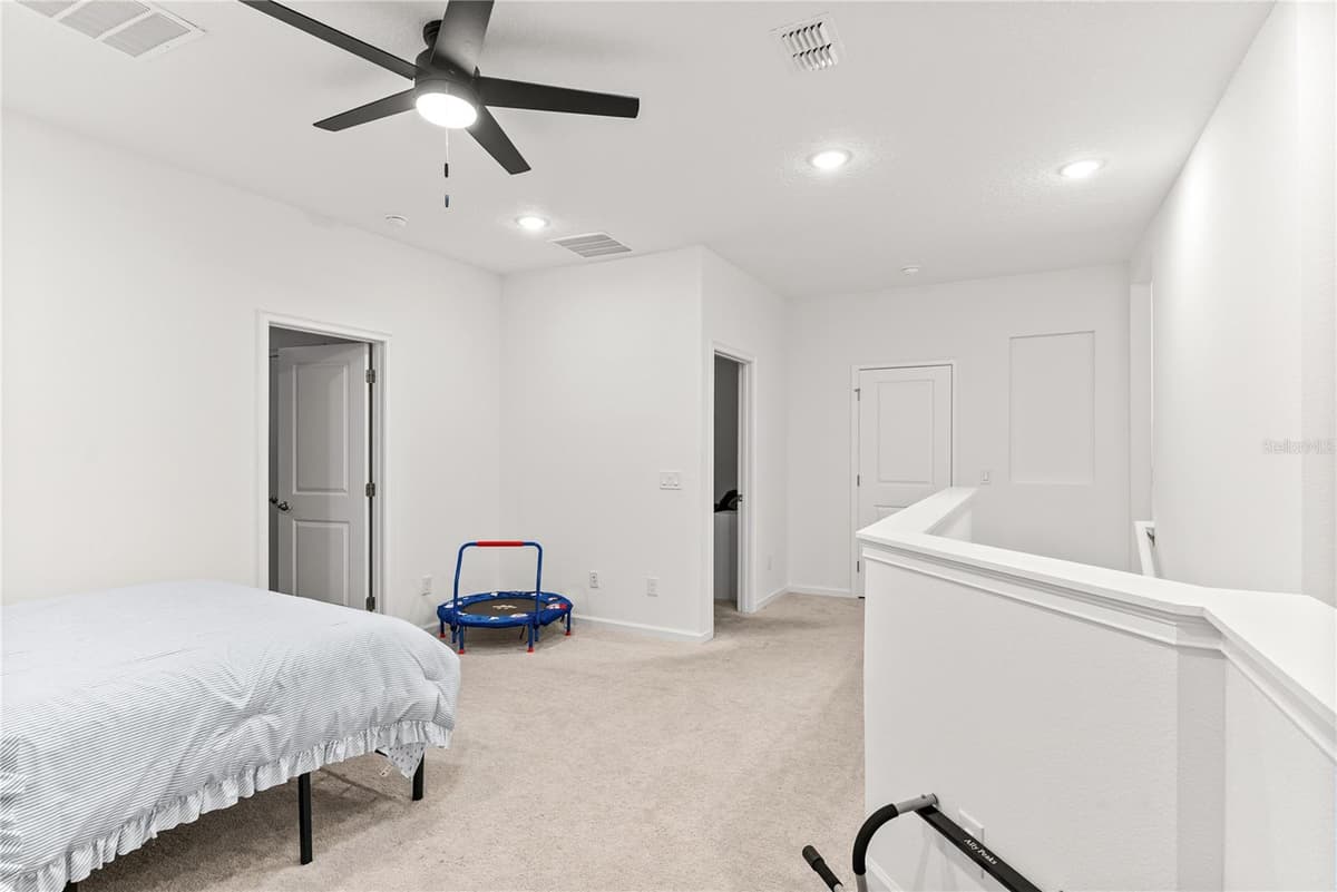 2527 NATOMA BOULEVARD — photo 30 of 52