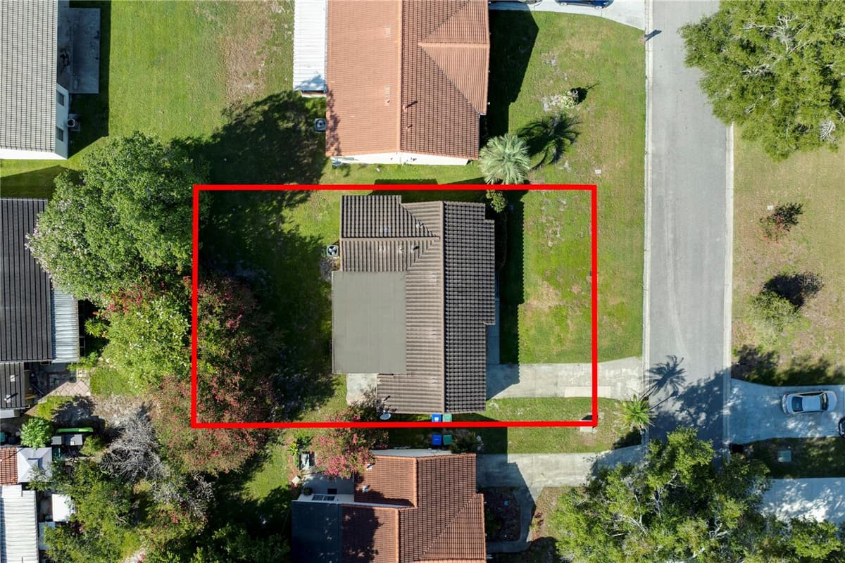 10145 BLUFF COURT — photo 35 of 45