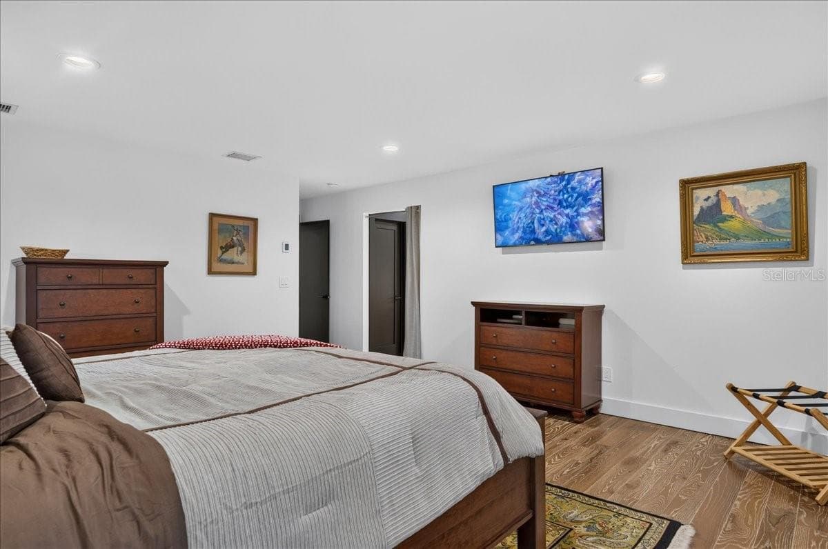 2862 SHADY OAK COURT — photo 39 of 62