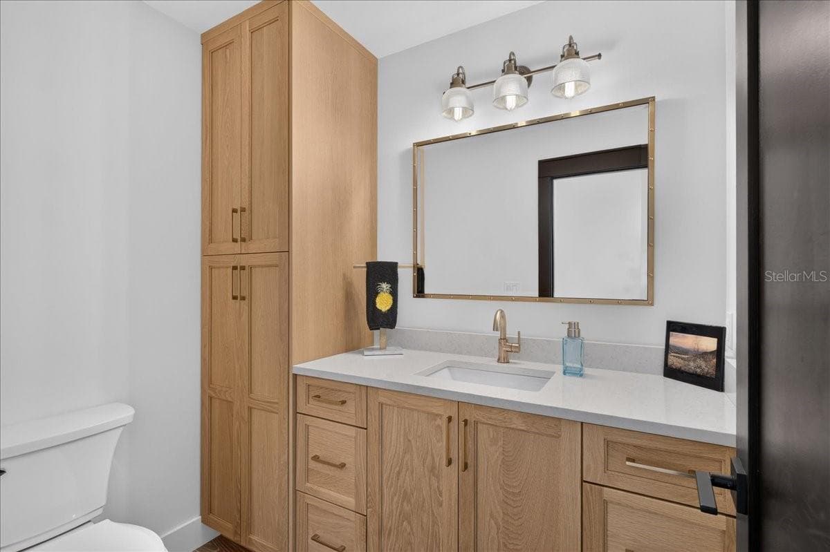 2862 SHADY OAK COURT — photo 25 of 62