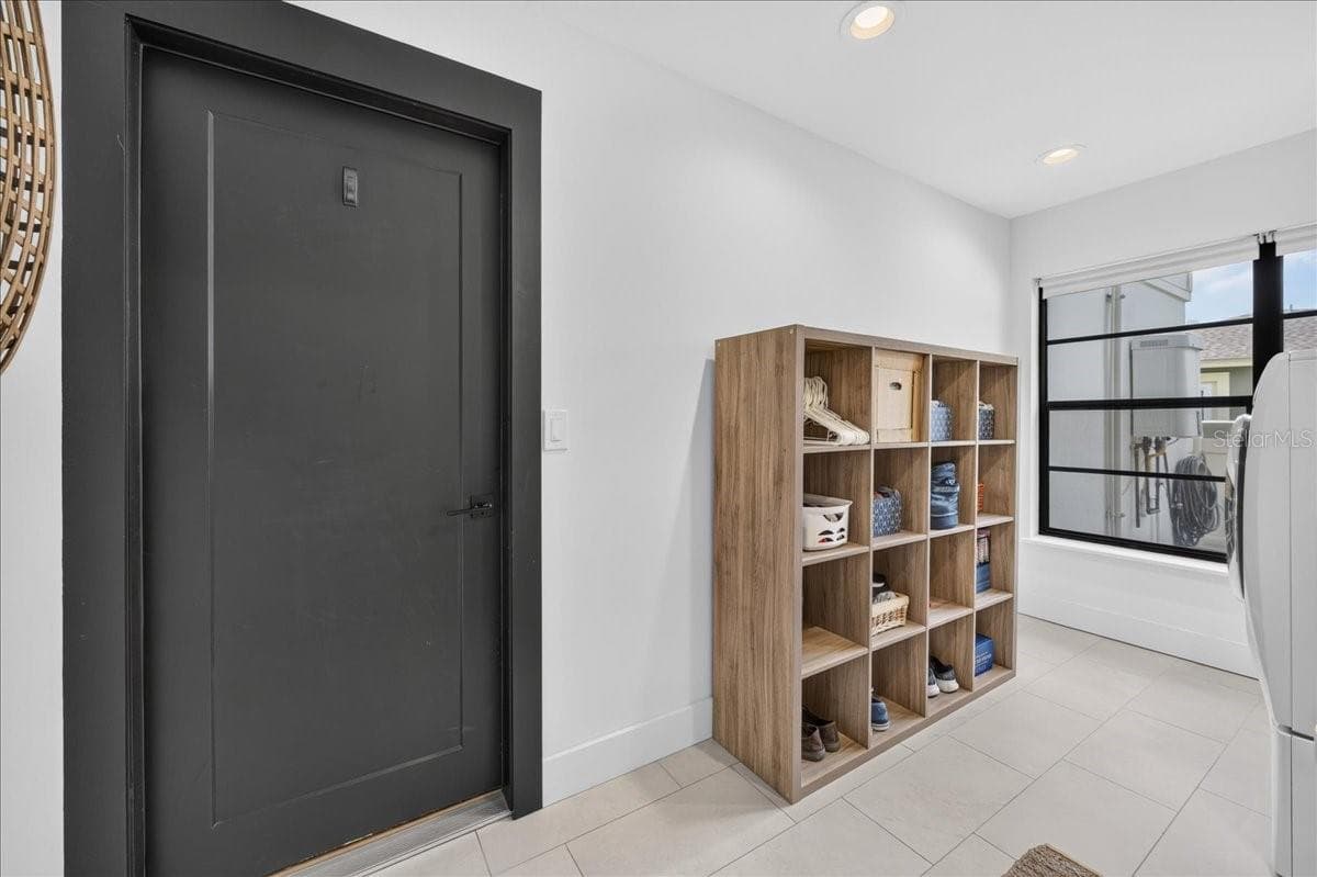 2862 SHADY OAK COURT — photo 45 of 62