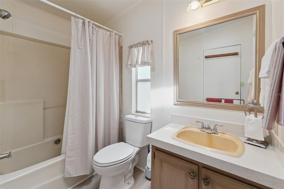 523 NESBITT PARK AVENUE — photo 17 of 21