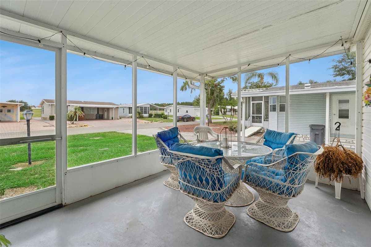 523 NESBITT PARK AVENUE — photo 9 of 21
