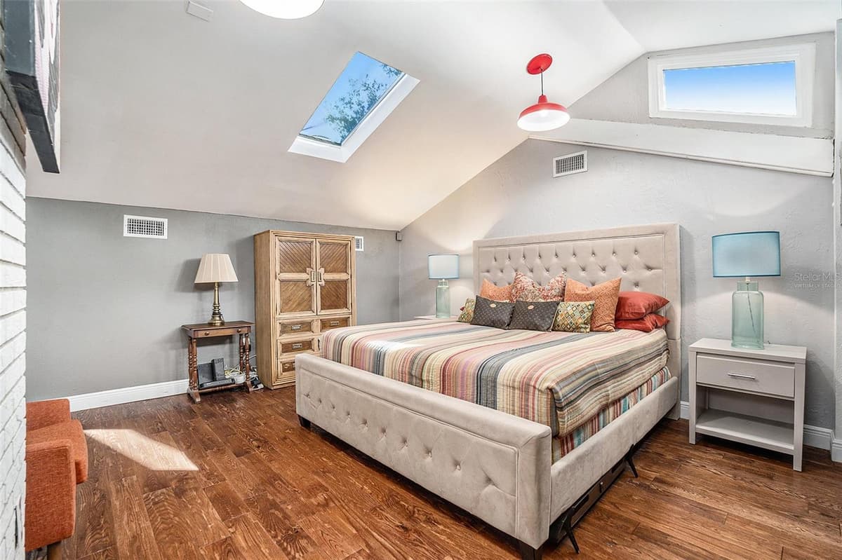 2134 SERPENTINE CIRCLE — photo 18 of 41