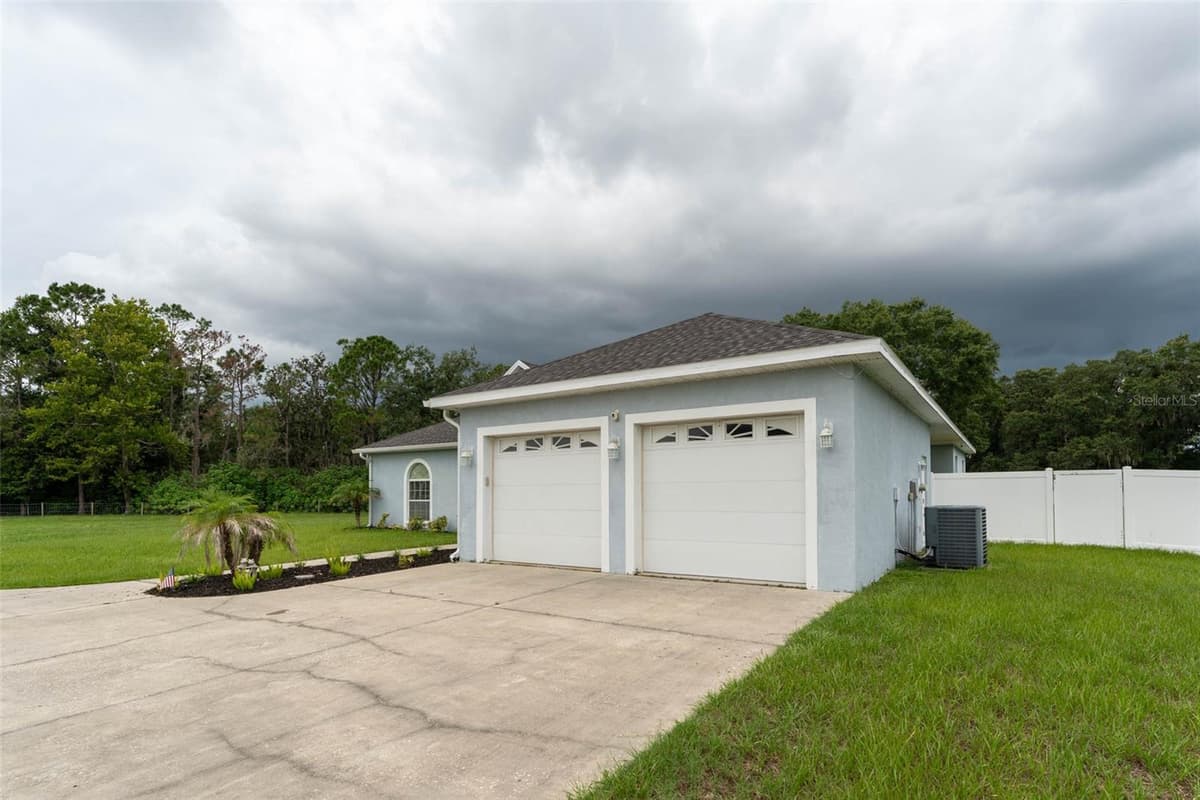 1318 LITTLE ALAFIA DRIVE — photo 47 of 49