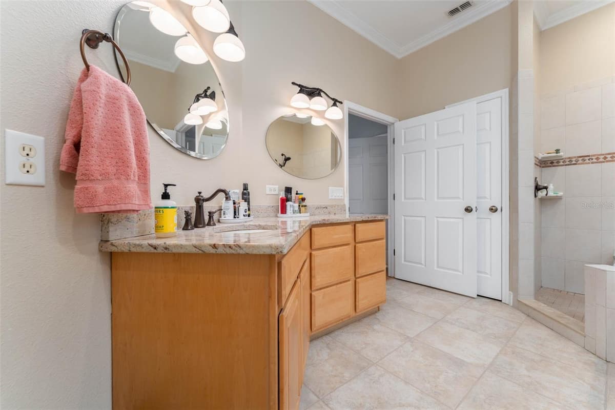 1318 LITTLE ALAFIA DRIVE — photo 27 of 49