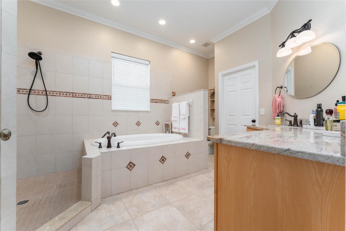 1318 LITTLE ALAFIA DRIVE — photo 26 of 49