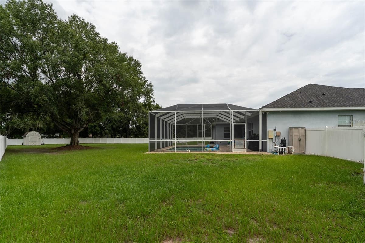 1318 LITTLE ALAFIA DRIVE — photo 38 of 49