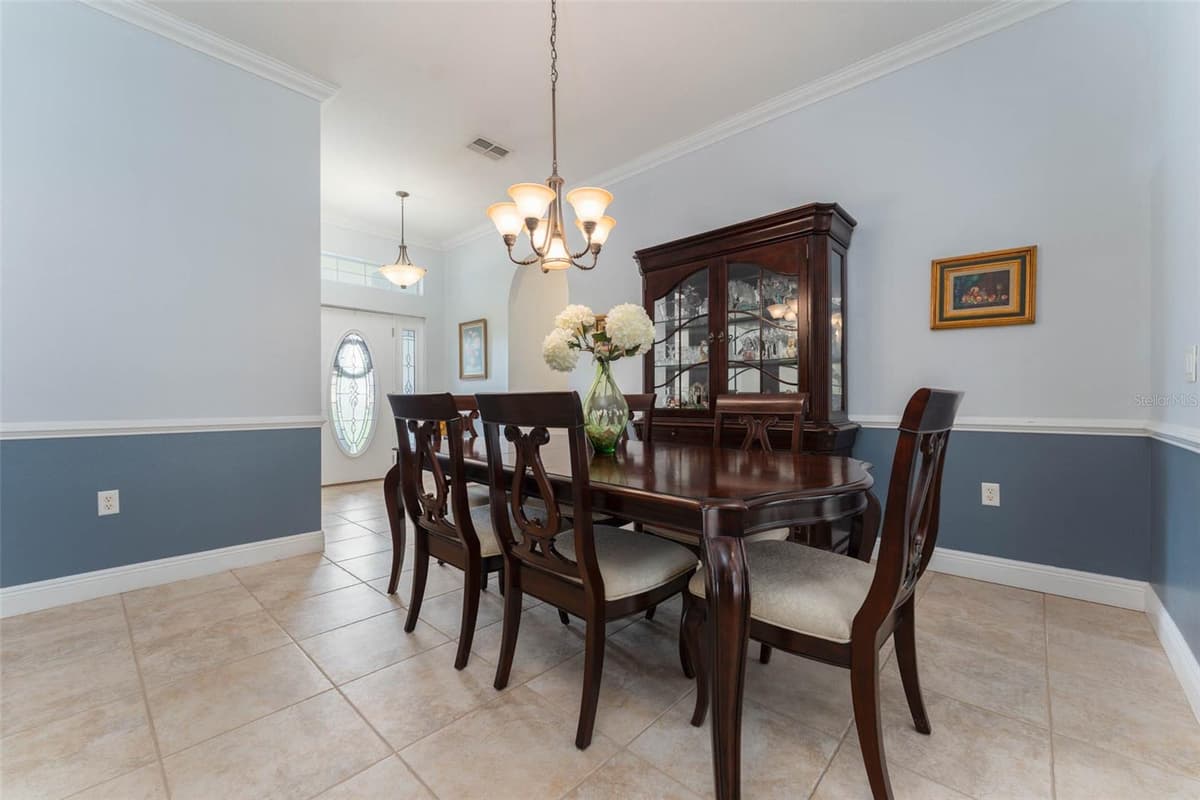 1318 LITTLE ALAFIA DRIVE — photo 14 of 49