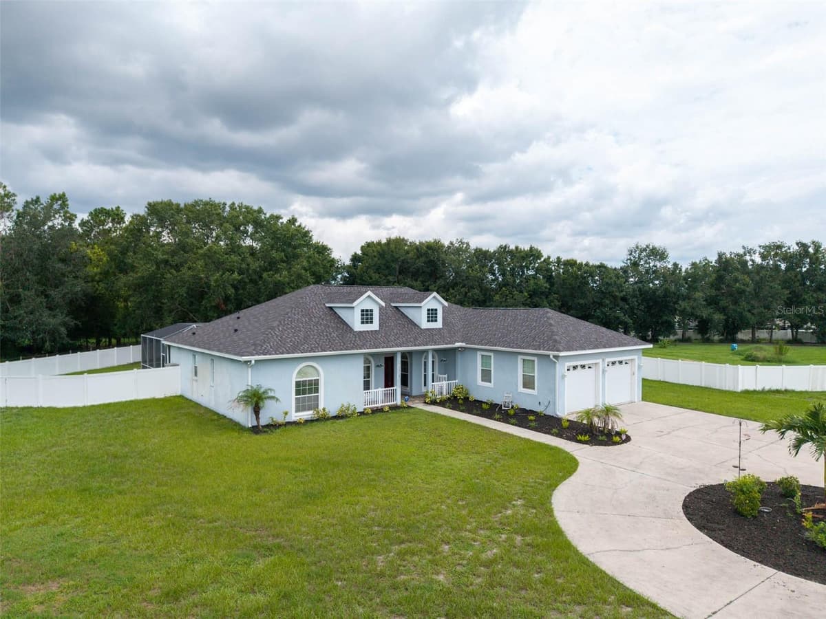 1318 LITTLE ALAFIA DRIVE — photo 7 of 49