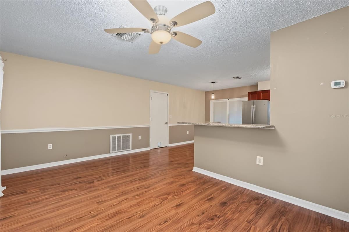6470 107TH TERRACE — photo 7 of 32