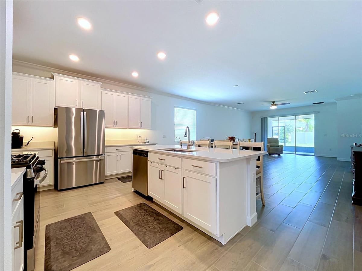 5524 LITTLE PATH DRIVE — photo 13 of 33