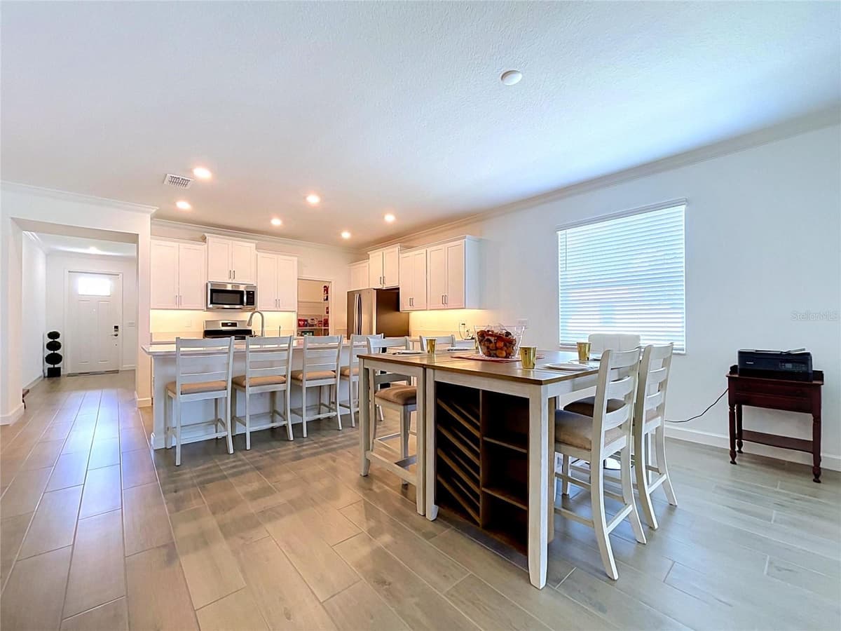 5524 LITTLE PATH DRIVE — photo 4 of 33