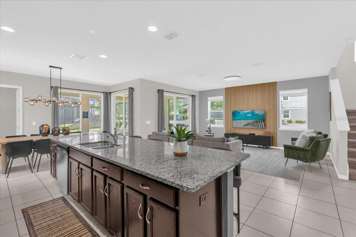 9012 EGRET MILLS TERRACE — photo 8 of 48