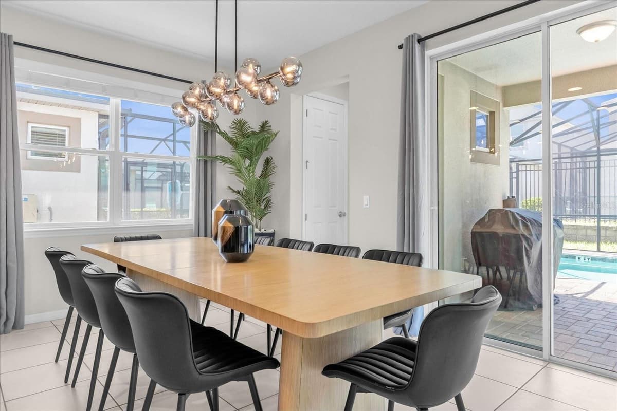 9012 EGRET MILLS TERRACE — photo 13 of 48