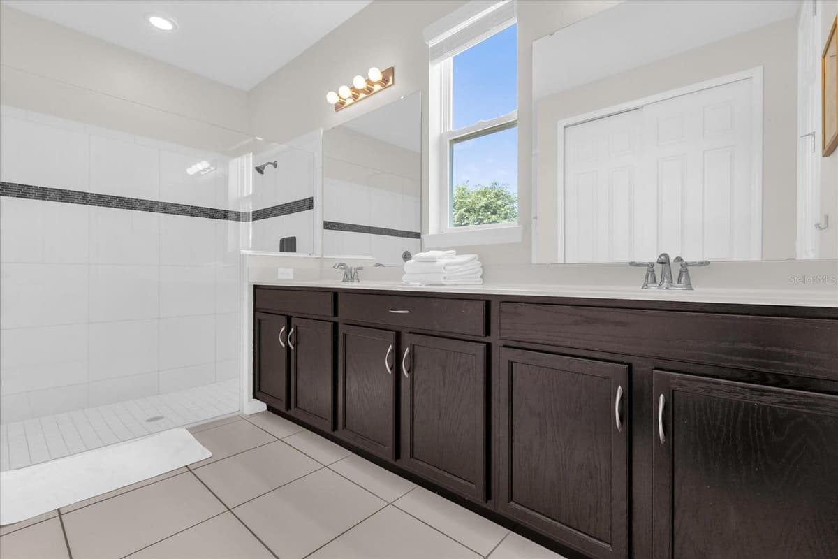 9012 EGRET MILLS TERRACE — photo 35 of 48