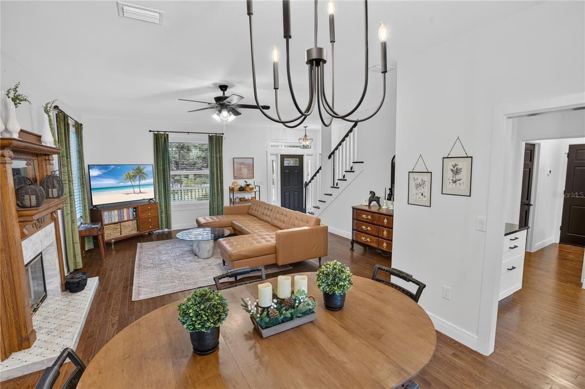 207 LEVIS AVENUE — photo 19 of 40