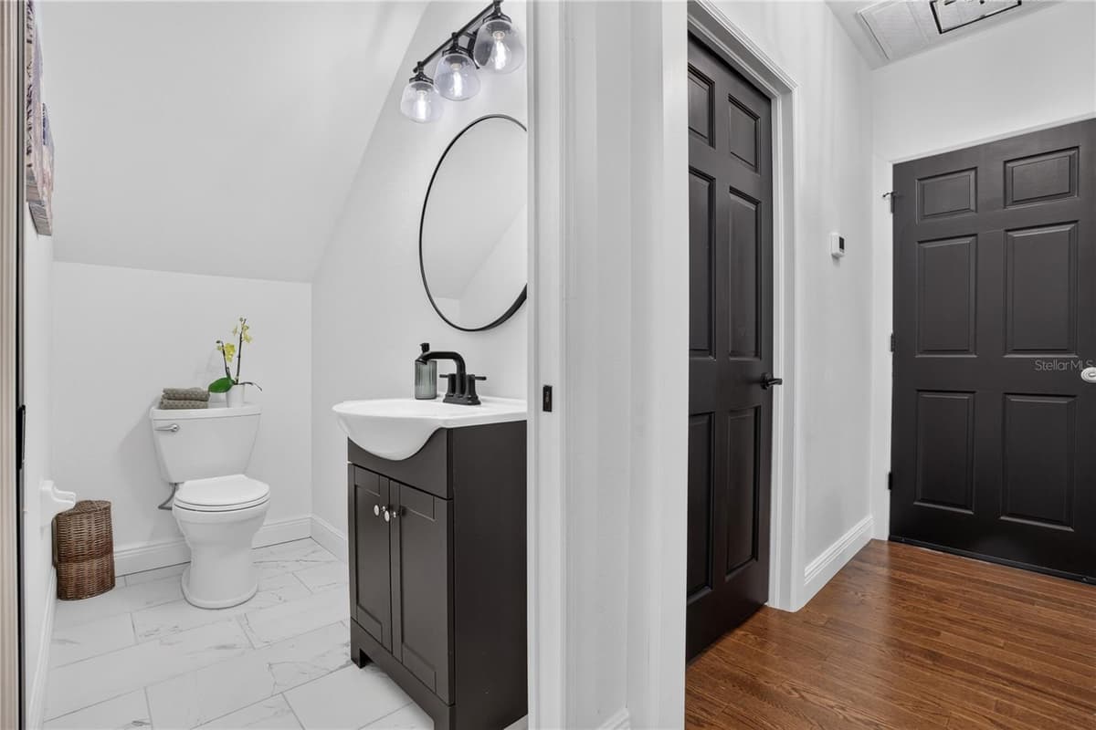 207 LEVIS AVENUE — photo 40 of 40