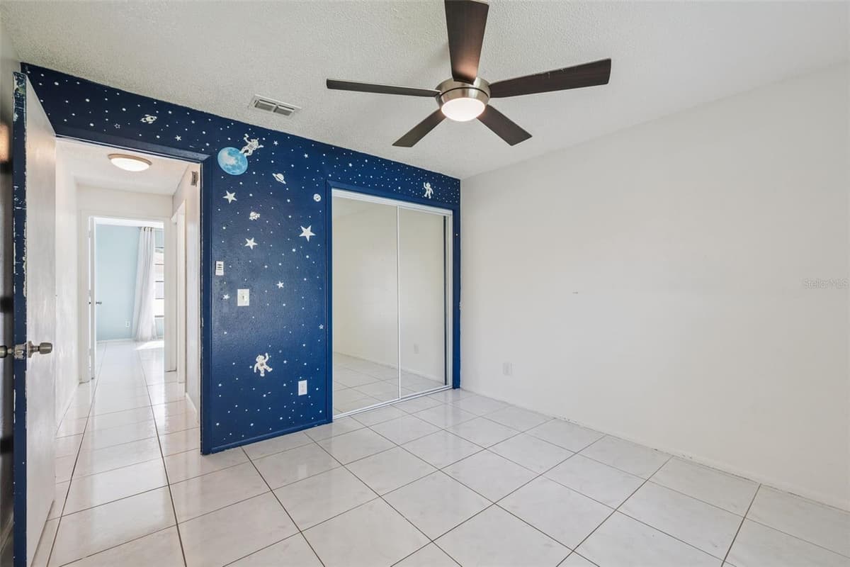 2136 OPAL DRIVE — photo 15 of 20