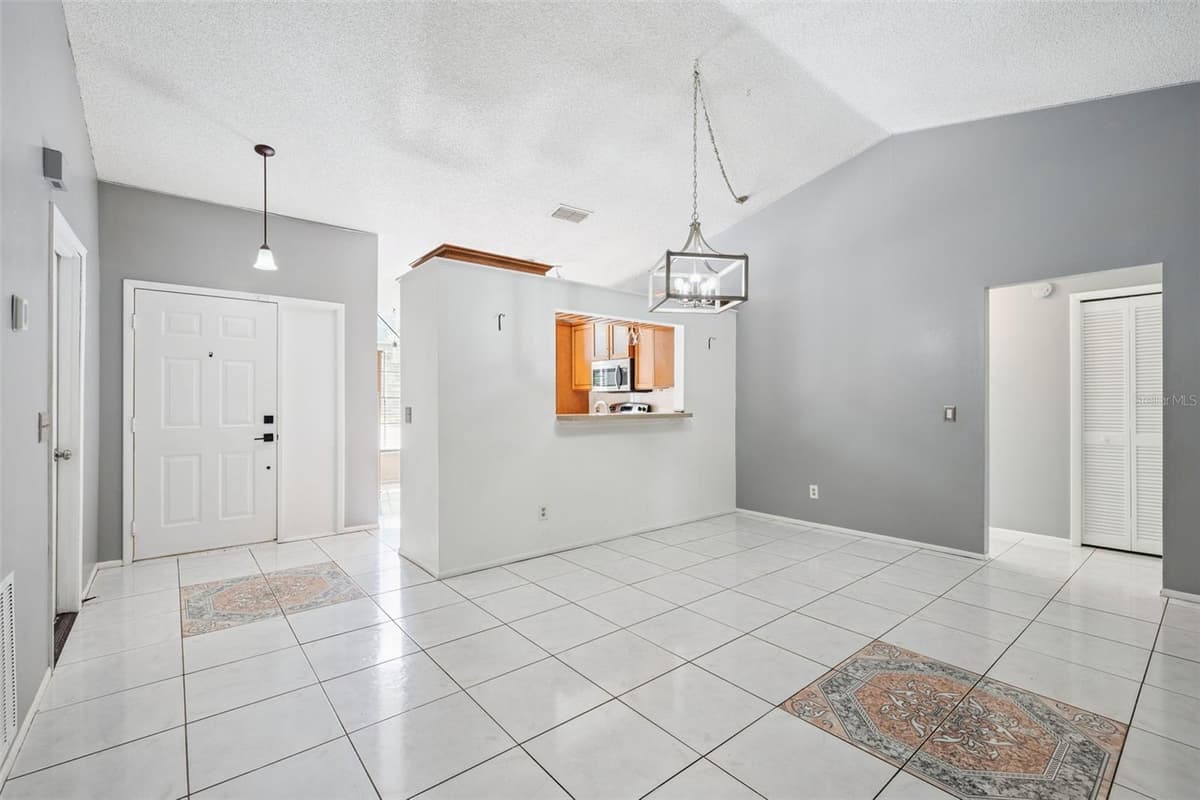 2136 OPAL DRIVE — photo 5 of 20