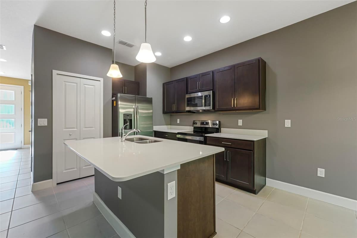 1370 CAPTIVA COVE — photo 8 of 25