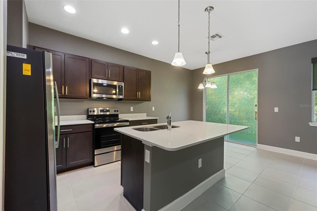 1370 CAPTIVA COVE — photo 6 of 25