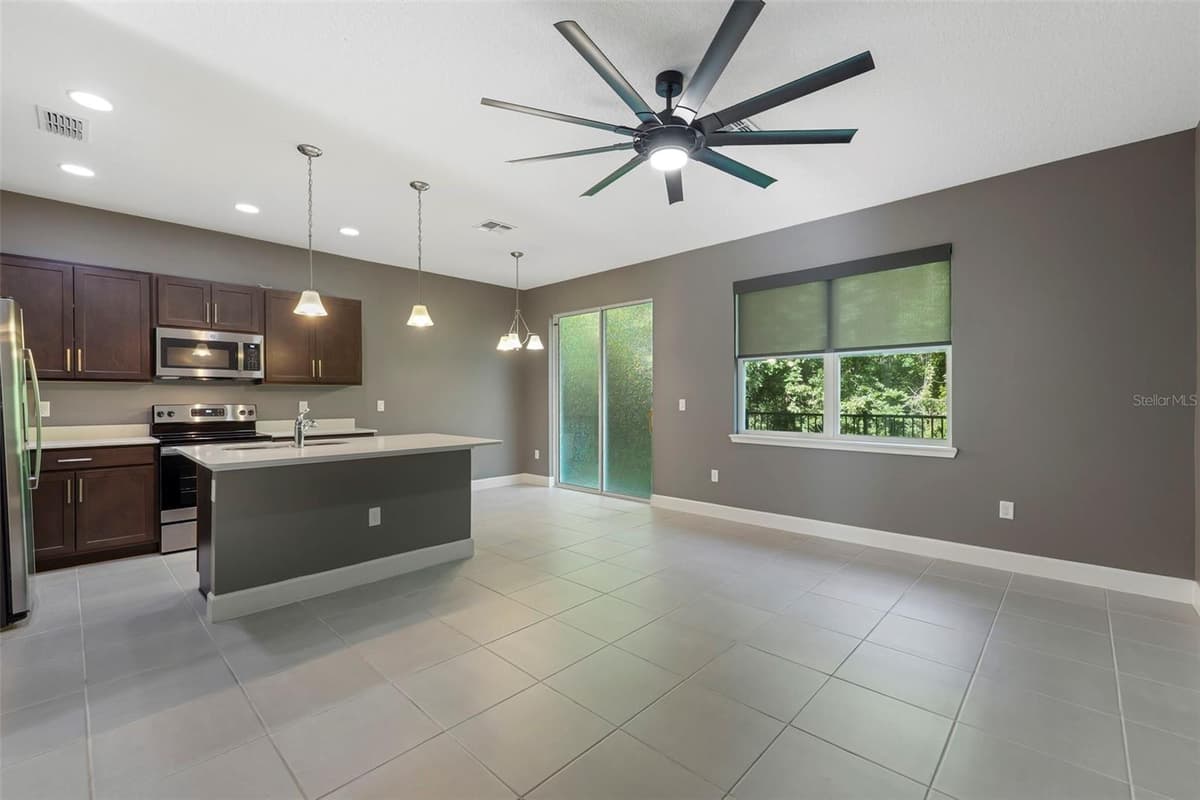 1370 CAPTIVA COVE — photo 12 of 25