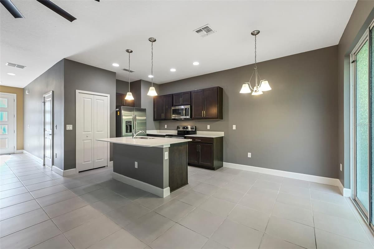 1370 CAPTIVA COVE — photo 7 of 25