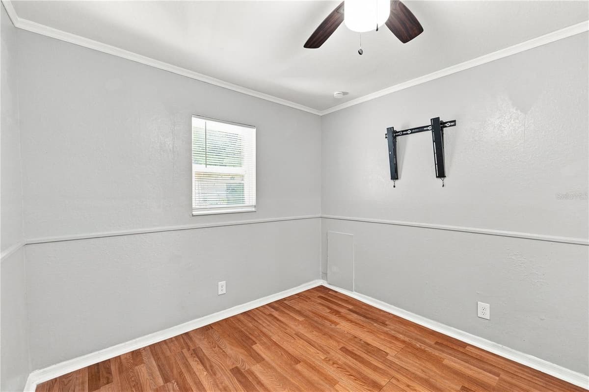 1806 KIRBY STREET — photo 9 of 41