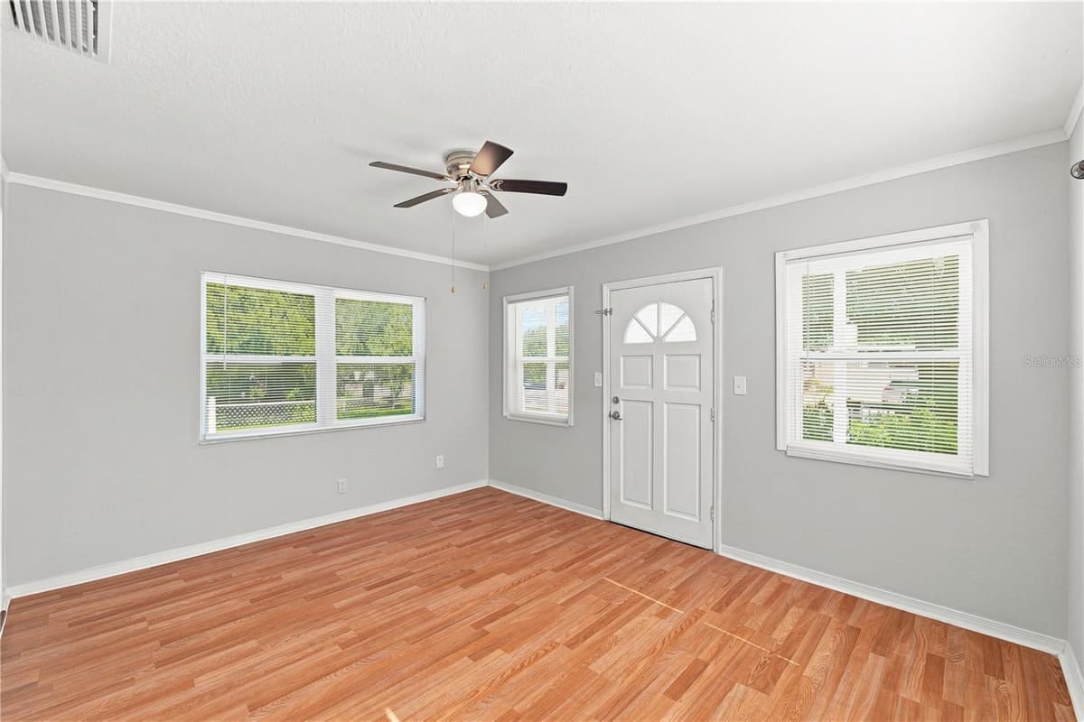 1806 KIRBY STREET — photo 4 of 41