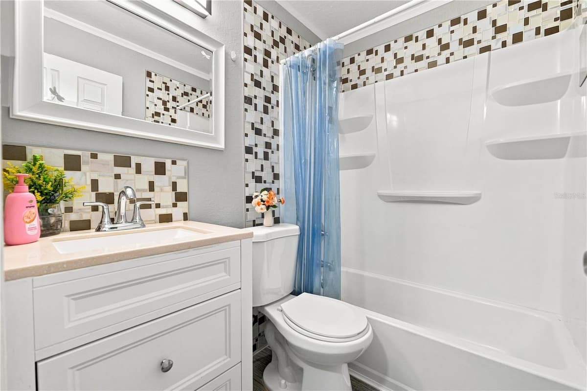 1806 KIRBY STREET — photo 10 of 41