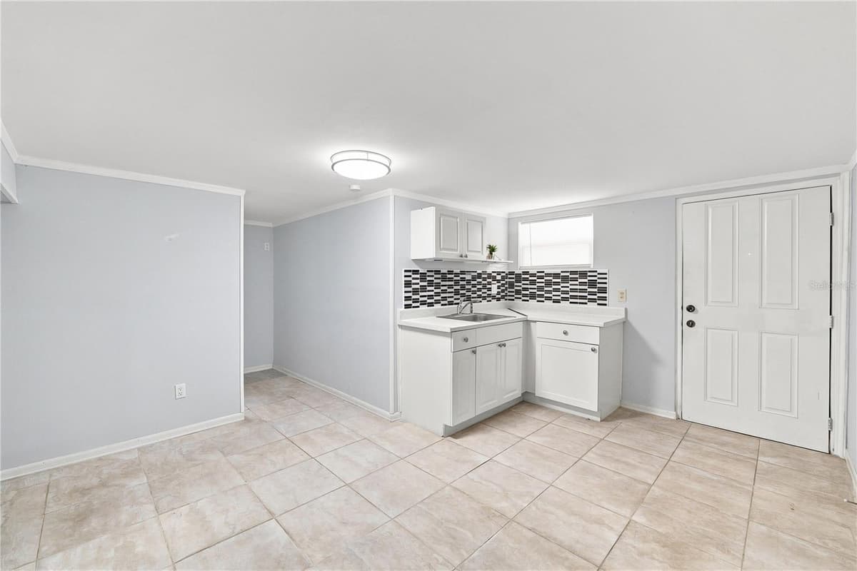 1806 KIRBY STREET — photo 17 of 41