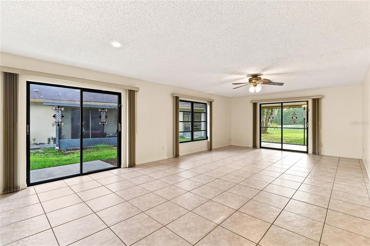 83 GOLFVIEW DRIVE — photo 4 of 32