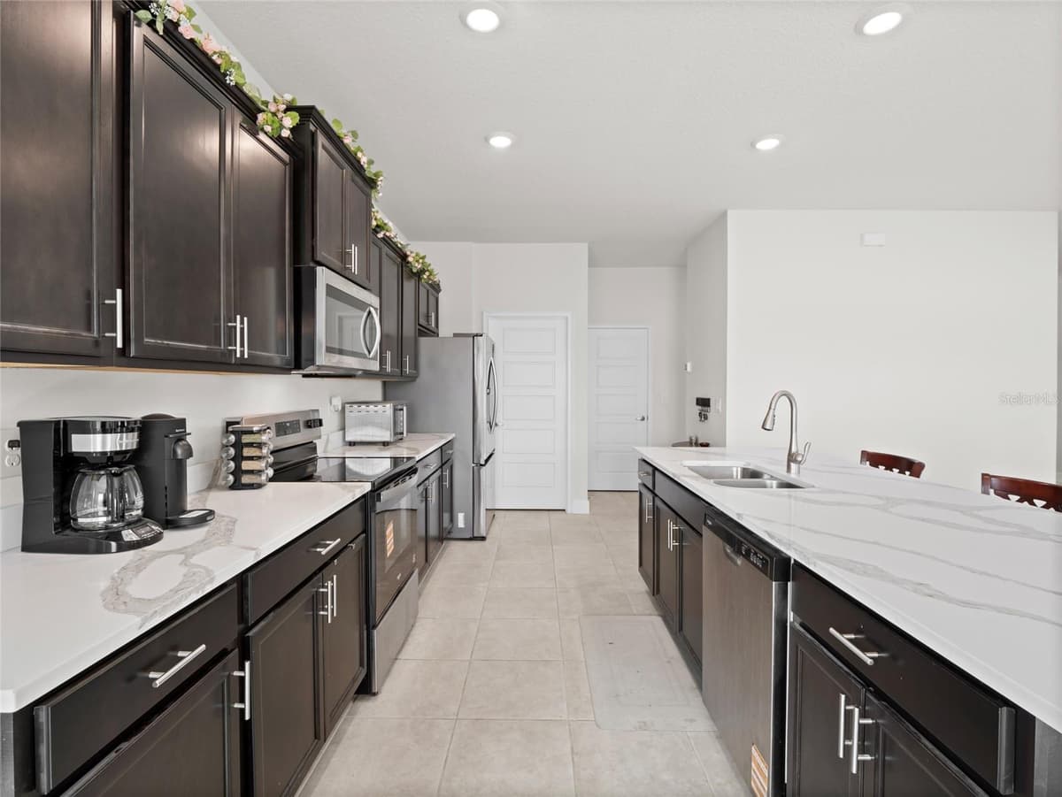 1217 SOLEWAY AVENUE — photo 14 of 35
